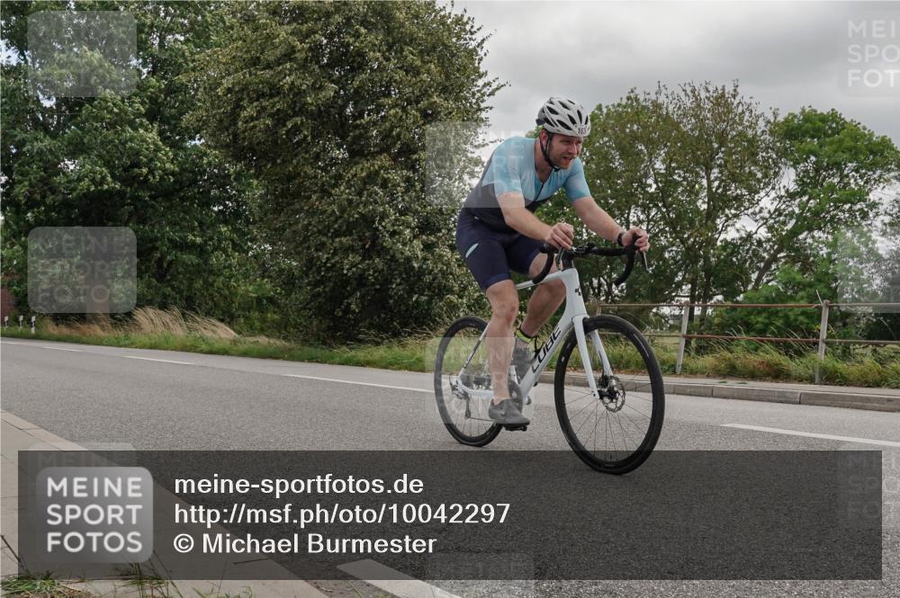 30.08.2026 - Elbe Triathlon Hamburg Michael Burmester http://msf.ph/oto/10042297 30.08.2026 14:44:22 Radfahren 163 meine-sportfotos.de