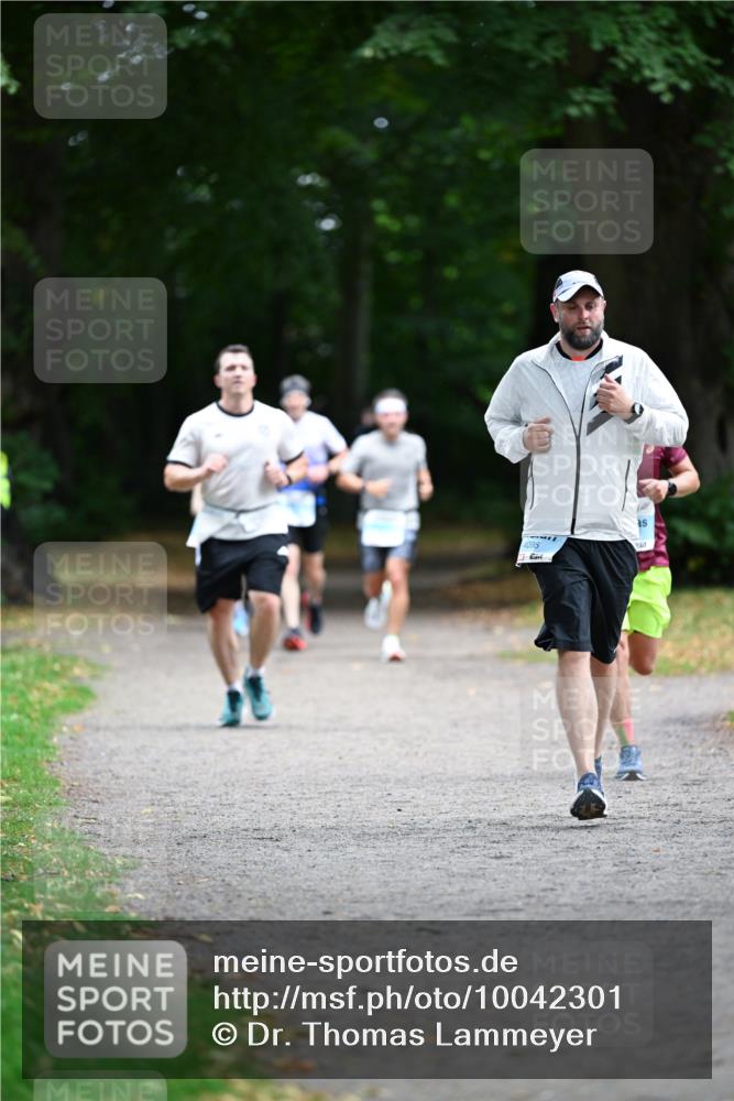 30.08.2026 - Blankeneser Heldenlauf Dr. Thomas Lammeyer http://msf.ph/oto/10042301 30.08.2026 11:17:50 Laufen 4095, 967 meine-sportfotos.de