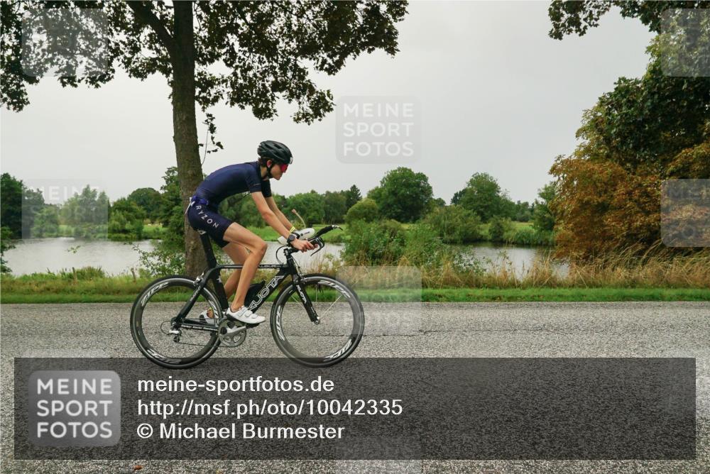 30.08.2026 - Elbe Triathlon Hamburg Michael Burmester http://msf.ph/oto/10042335 30.08.2026 08:48:47 Radfahren 208, 214 meine-sportfotos.de