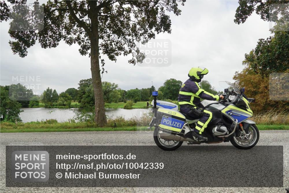 30.08.2026 - Elbe Triathlon Hamburg Michael Burmester http://msf.ph/oto/10042339 30.08.2026 12:32:39 Radfahren  meine-sportfotos.de