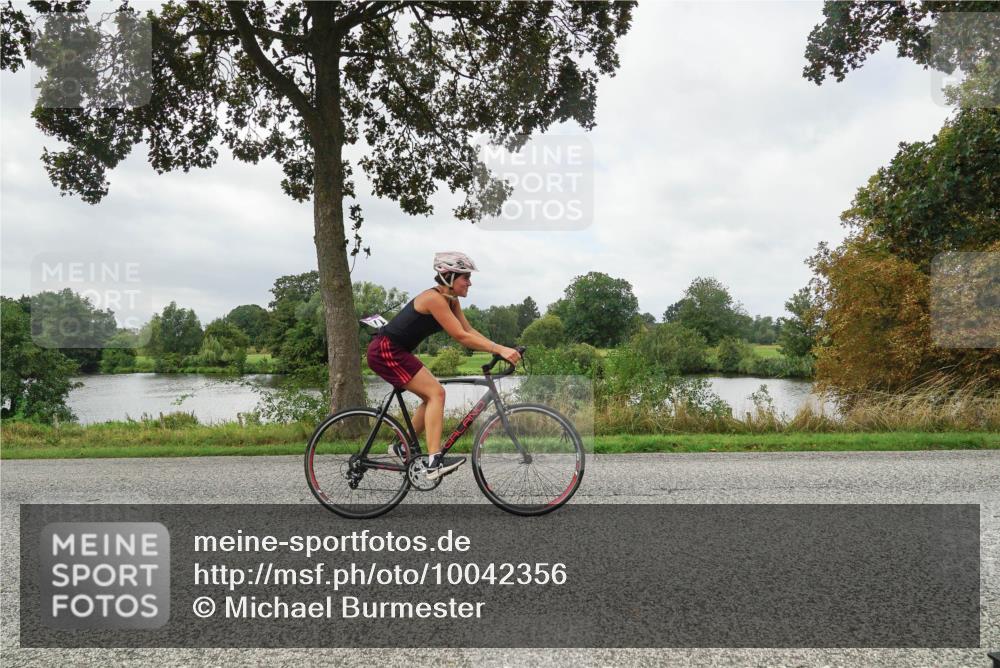 30.08.2026 - Elbe Triathlon Hamburg Michael Burmester http://msf.ph/oto/10042356 30.08.2026 12:36:30 Radfahren 1770 meine-sportfotos.de