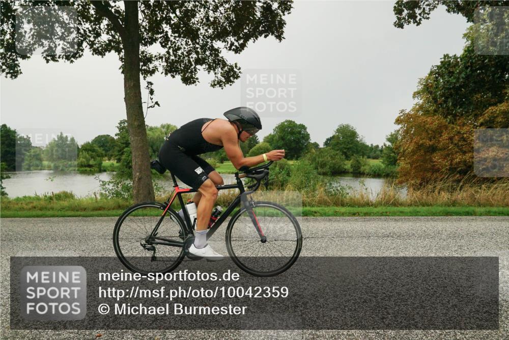 30.08.2026 - Elbe Triathlon Hamburg Michael Burmester http://msf.ph/oto/10042359 30.08.2026 08:49:27 Radfahren 180, 194 meine-sportfotos.de