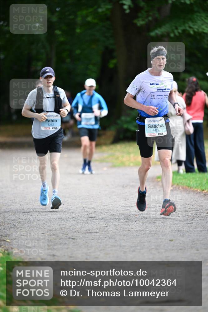 30.08.2026 - Blankeneser Heldenlauf Dr. Thomas Lammeyer http://msf.ph/oto/10042364 30.08.2026 11:17:57 Laufen 4282, 2026, 4429, 7 meine-sportfotos.de