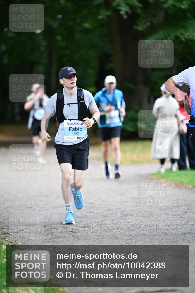 30.08.2026 - Blankeneser Heldenlauf Dr. Thomas Lammeyer http://msf.ph/oto/10042389 30.08.2026 11:17:58 Laufen 4282, 7 meine-sportfotos.de
