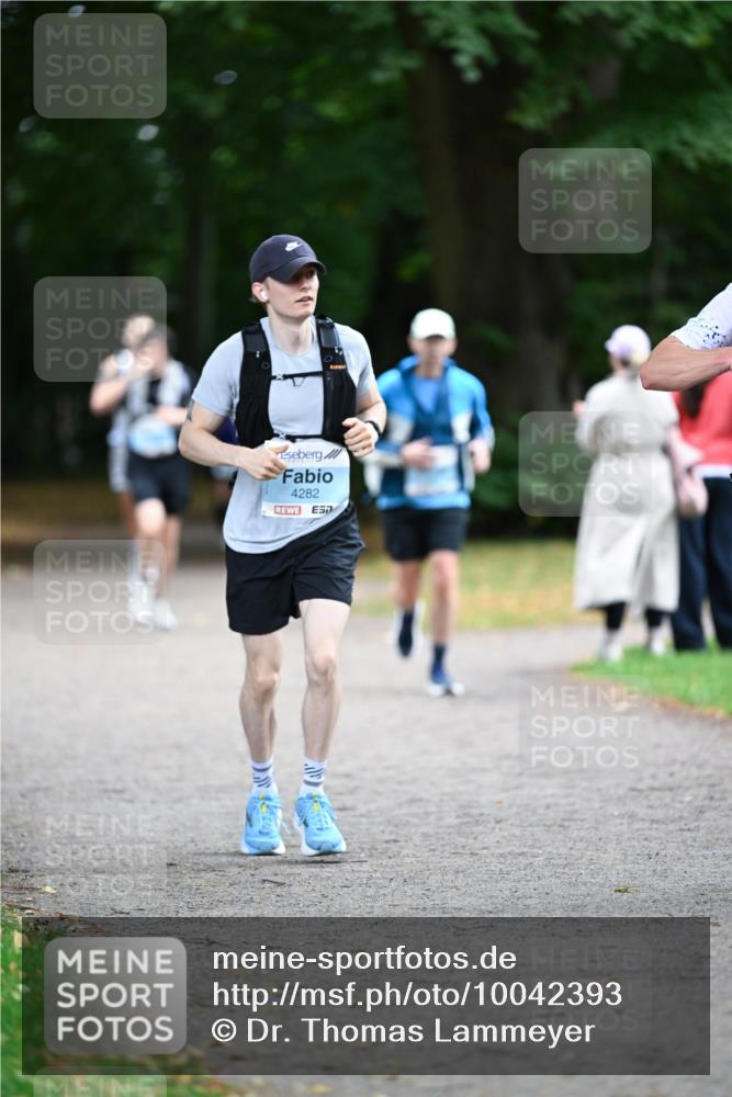 30.08.2026 - Blankeneser Heldenlauf Dr. Thomas Lammeyer http://msf.ph/oto/10042393 30.08.2026 11:17:58 Laufen 4282 meine-sportfotos.de