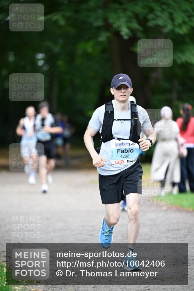 30.08.2026 - Blankeneser Heldenlauf Dr. Thomas Lammeyer http://msf.ph/oto/10042406 30.08.2026 11:17:59 Laufen 4282, 7 meine-sportfotos.de