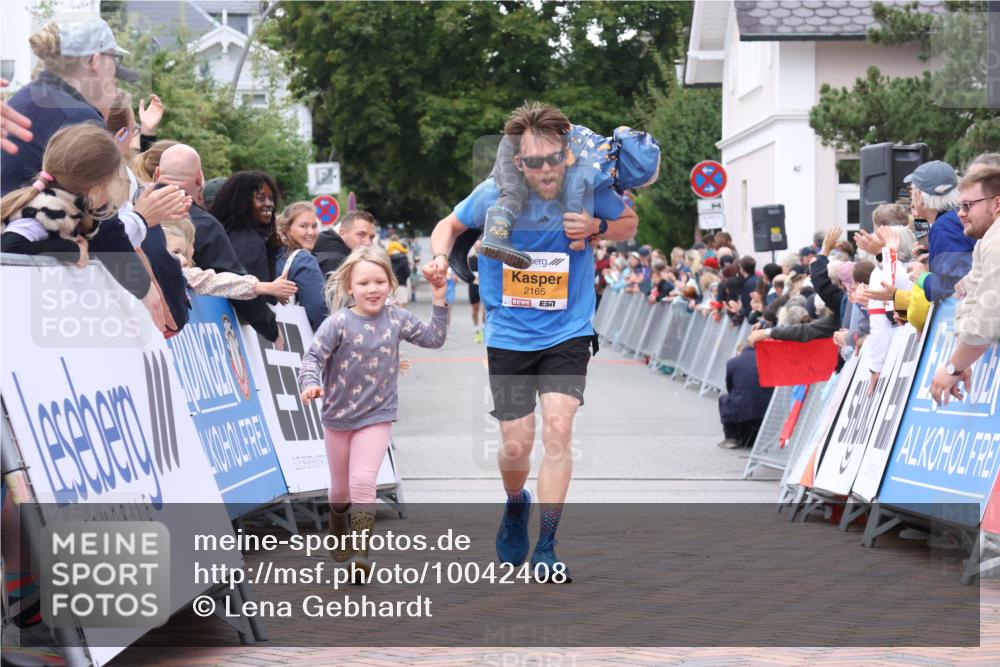 30.08.2026 - Blankeneser Heldenlauf Lena Gebhardt http://msf.ph/oto/10042408 30.08.2026 11:47:53 Ziel 2022, 2165, 2559, 2752 meine-sportfotos.de