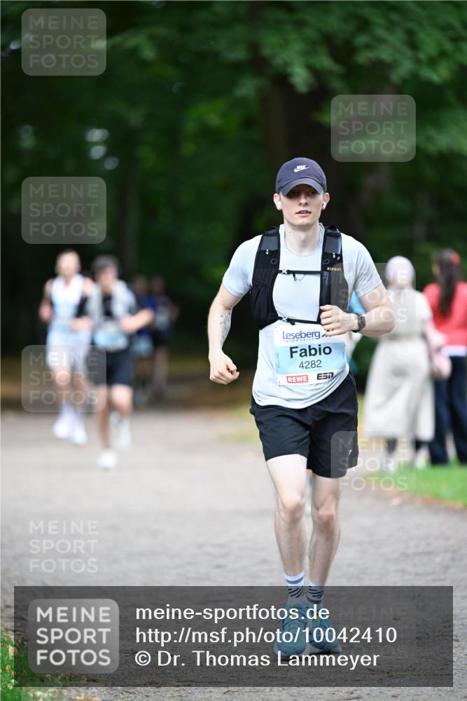 30.08.2026 - Blankeneser Heldenlauf Dr. Thomas Lammeyer http://msf.ph/oto/10042410 30.08.2026 11:18:00 Laufen 4282 meine-sportfotos.de