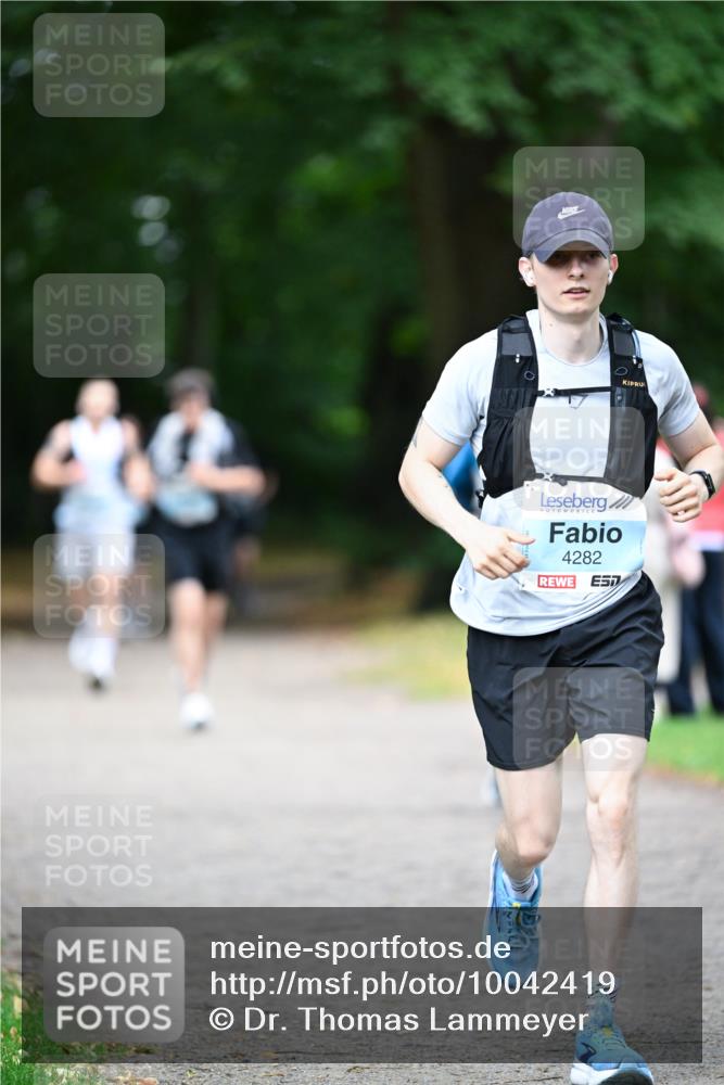 30.08.2026 - Blankeneser Heldenlauf Dr. Thomas Lammeyer http://msf.ph/oto/10042419 30.08.2026 11:18:00 Laufen 4282 meine-sportfotos.de