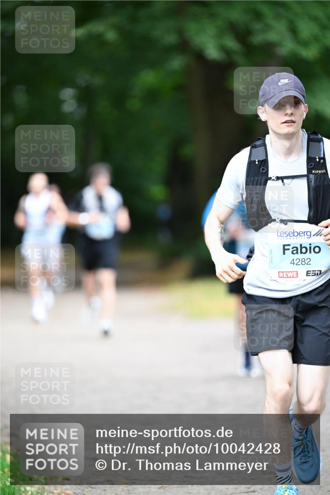 30.08.2026 - Blankeneser Heldenlauf Dr. Thomas Lammeyer http://msf.ph/oto/10042428 30.08.2026 11:18:00 Laufen 4282 meine-sportfotos.de
