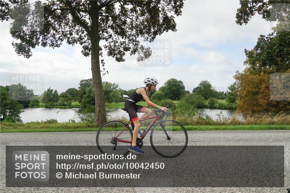 30.08.2026 - Elbe Triathlon Hamburg Michael Burmester http://msf.ph/oto/10042450 30.08.2026 12:42:16 Radfahren 1772, 1775, 1812, 1816 meine-sportfotos.de