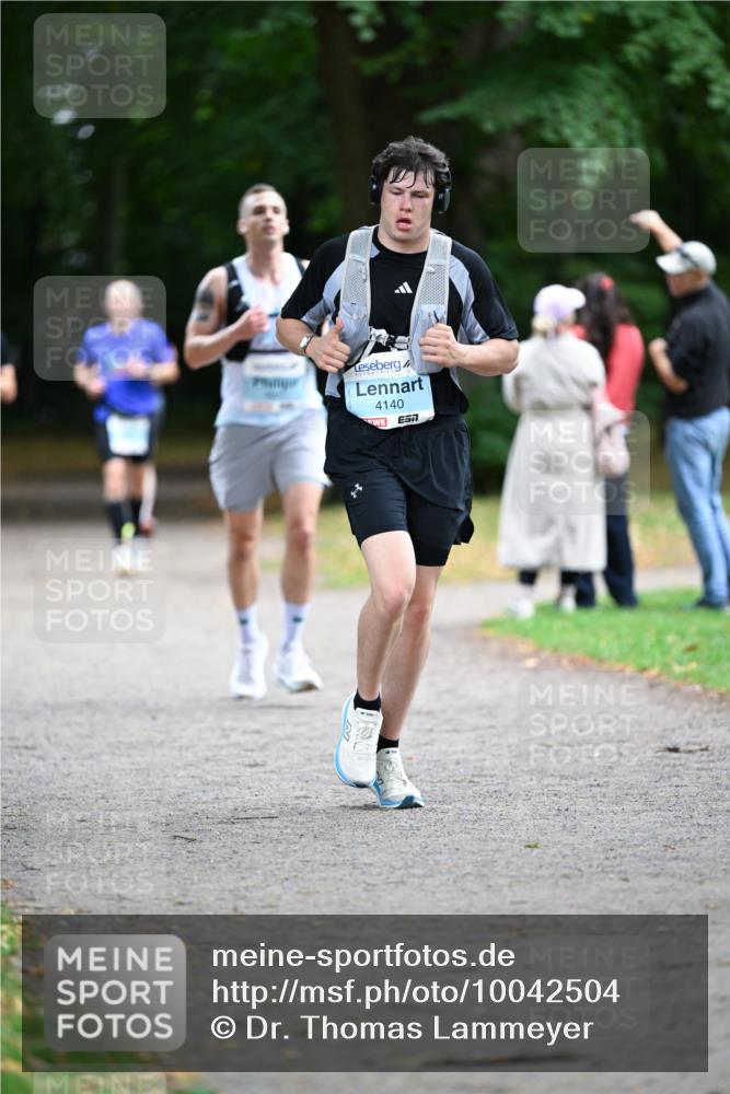 30.08.2026 - Blankeneser Heldenlauf Dr. Thomas Lammeyer http://msf.ph/oto/10042504 30.08.2026 11:18:04 Laufen 4140 meine-sportfotos.de