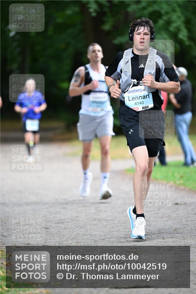 30.08.2026 - Blankeneser Heldenlauf Dr. Thomas Lammeyer http://msf.ph/oto/10042519 30.08.2026 11:18:05 Laufen 4140 meine-sportfotos.de