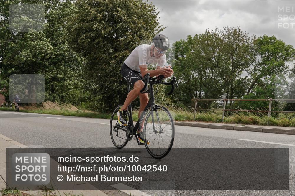30.08.2026 - Elbe Triathlon Hamburg Michael Burmester http://msf.ph/oto/10042540 30.08.2026 14:47:29 Radfahren 151, 156, 165, 168 meine-sportfotos.de