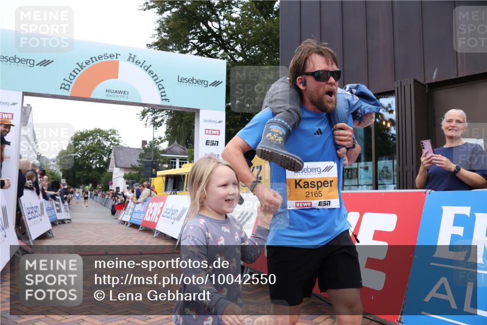 30.08.2026 - Blankeneser Heldenlauf Lena Gebhardt http://msf.ph/oto/10042550 30.08.2026 11:47:58 Ziel 2165, 2752 meine-sportfotos.de