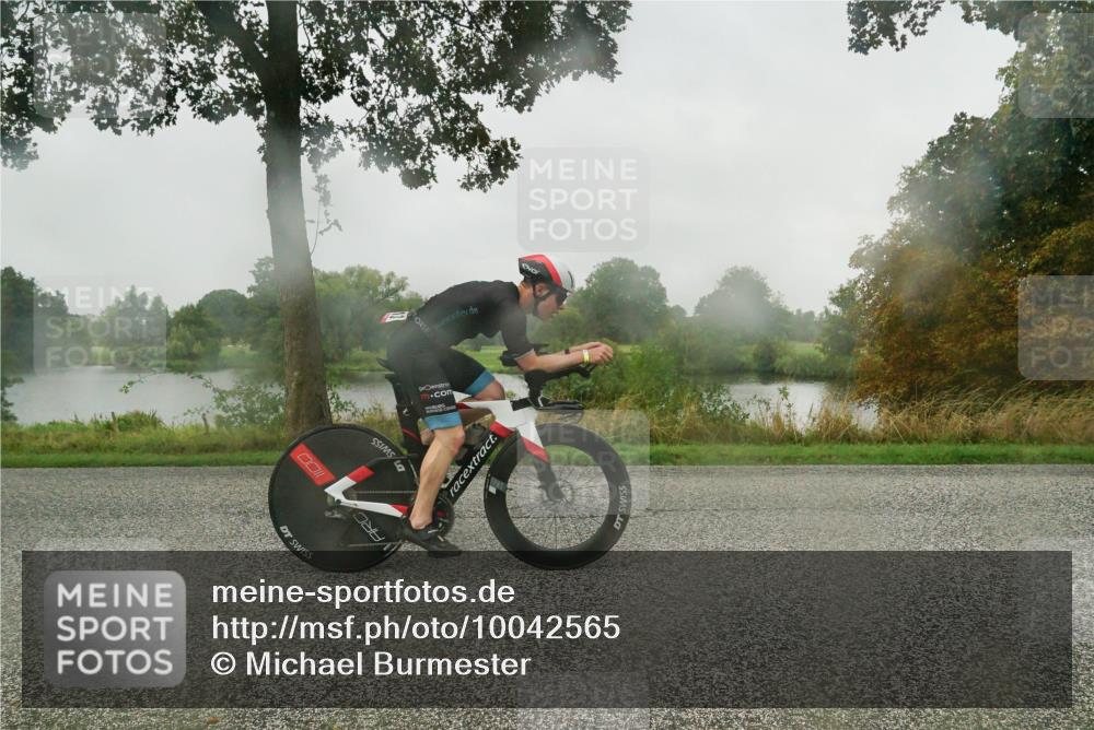 30.08.2026 - Elbe Triathlon Hamburg Michael Burmester http://msf.ph/oto/10042565 30.08.2026 08:52:54 Radfahren 213, 368 meine-sportfotos.de