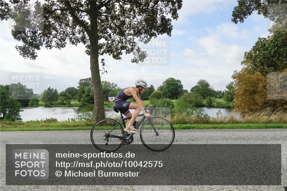 30.08.2026 - Elbe Triathlon Hamburg Michael Burmester http://msf.ph/oto/10042575 30.08.2026 12:45:10 Radfahren 1780 meine-sportfotos.de