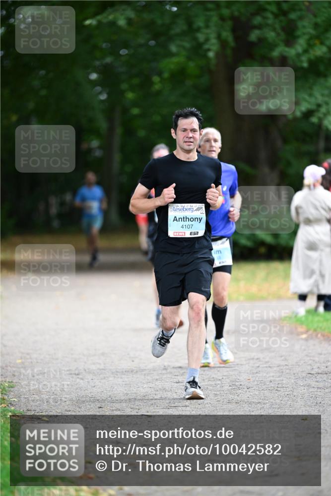 30.08.2026 - Blankeneser Heldenlauf Dr. Thomas Lammeyer http://msf.ph/oto/10042582 30.08.2026 11:18:10 Laufen 4107, 7 meine-sportfotos.de