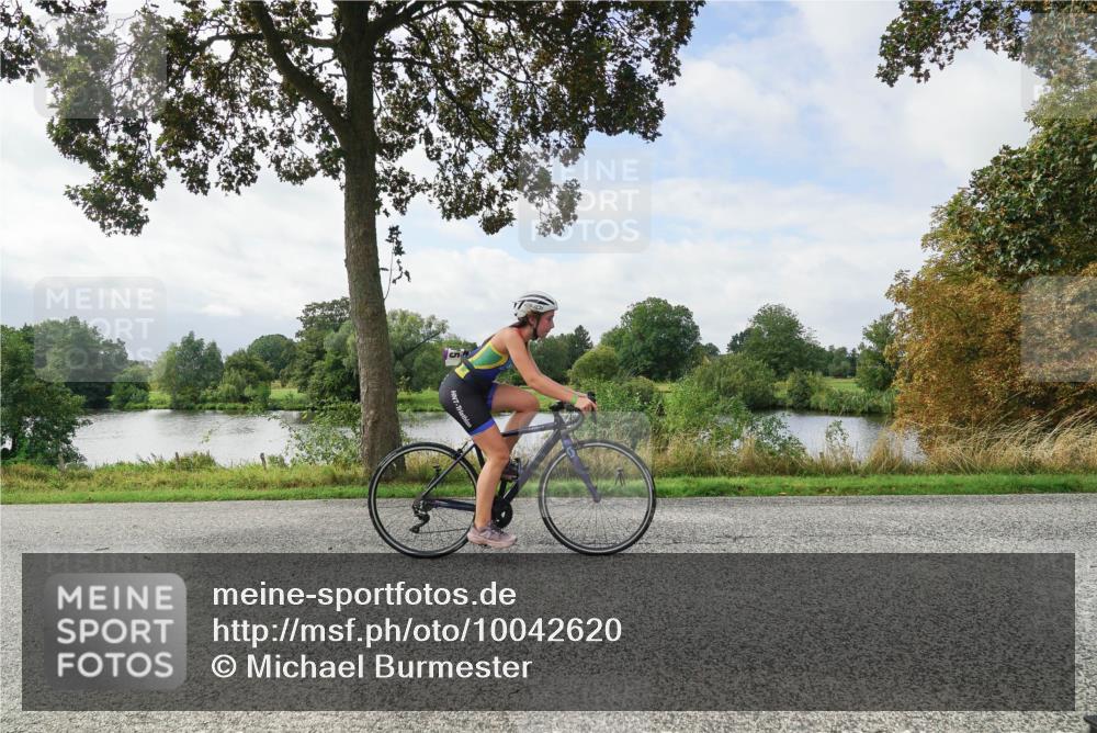 30.08.2026 - Elbe Triathlon Hamburg Michael Burmester http://msf.ph/oto/10042620 30.08.2026 12:46:33 Radfahren 1815 meine-sportfotos.de