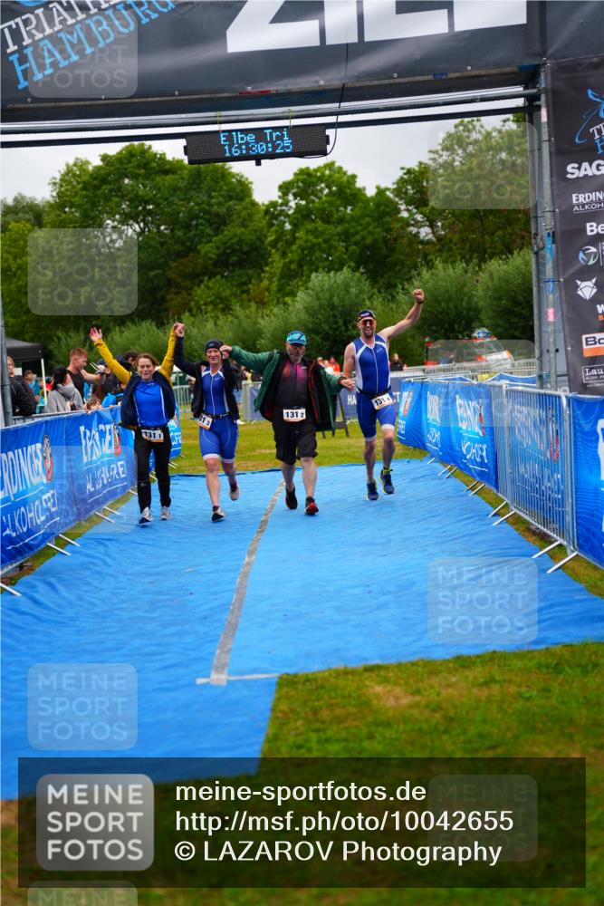 30.08.2026 - Elbe Triathlon Hamburg LAZAROV Photography http://msf.ph/oto/10042655 30.08.2026 16:30:25 Ziel  meine-sportfotos.de