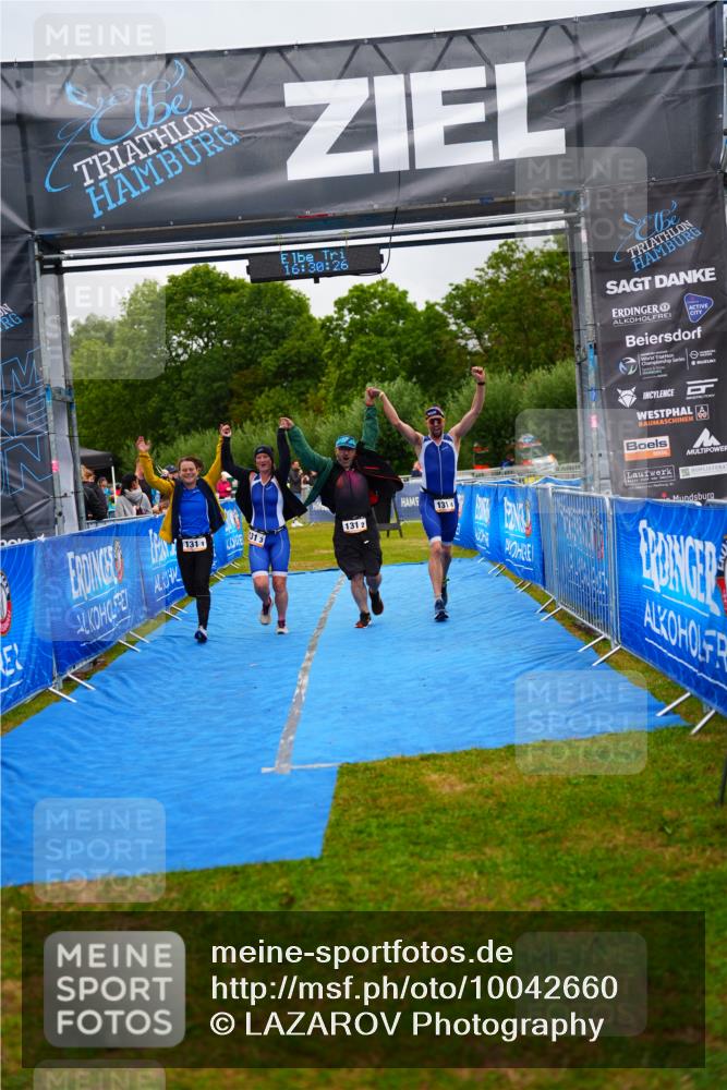 30.08.2026 - Elbe Triathlon Hamburg LAZAROV Photography http://msf.ph/oto/10042660 30.08.2026 16:30:25 Ziel  meine-sportfotos.de