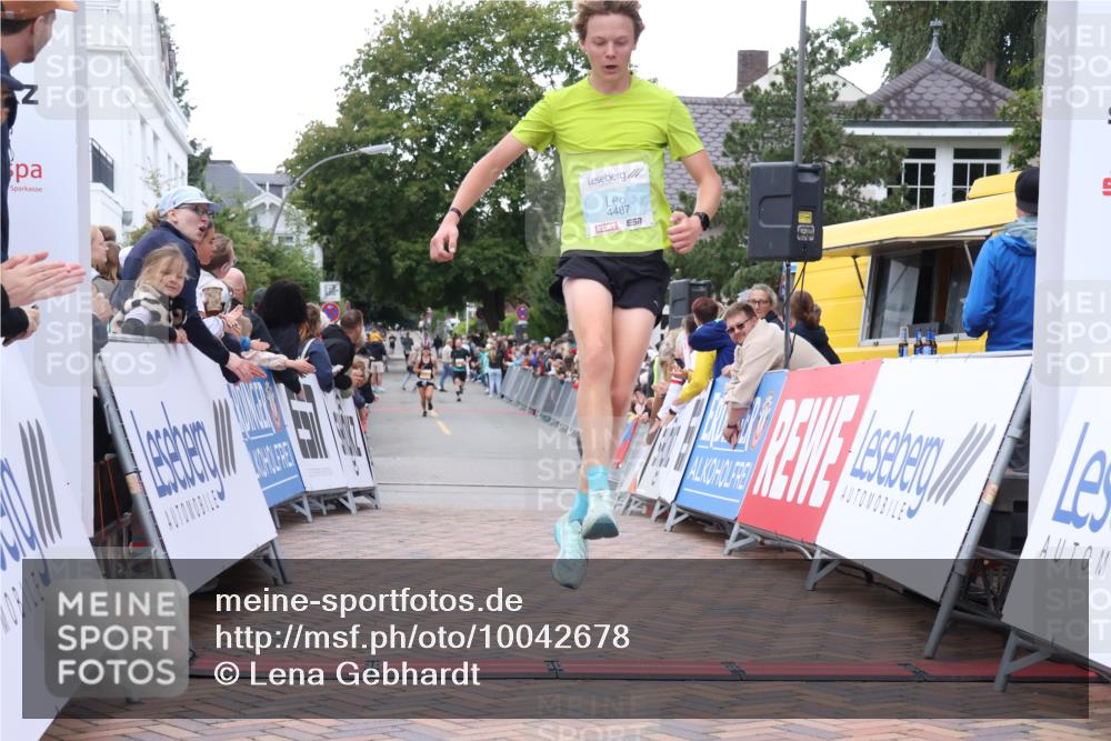 30.08.2026 - Blankeneser Heldenlauf Lena Gebhardt http://msf.ph/oto/10042678 30.08.2026 11:48:11 Ziel 2526, 2832, 4487 meine-sportfotos.de