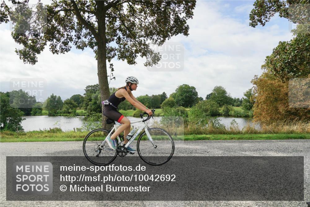 30.08.2026 - Elbe Triathlon Hamburg Michael Burmester http://msf.ph/oto/10042692 30.08.2026 12:49:00 Radfahren 1828 meine-sportfotos.de
