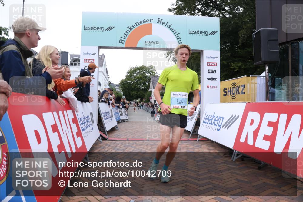 30.08.2026 - Blankeneser Heldenlauf Lena Gebhardt http://msf.ph/oto/10042709 30.08.2026 11:48:12 Ziel 2526, 2832, 4487 meine-sportfotos.de