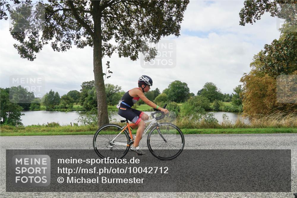 30.08.2026 - Elbe Triathlon Hamburg Michael Burmester http://msf.ph/oto/10042712 30.08.2026 12:50:15 Radfahren 1785 meine-sportfotos.de
