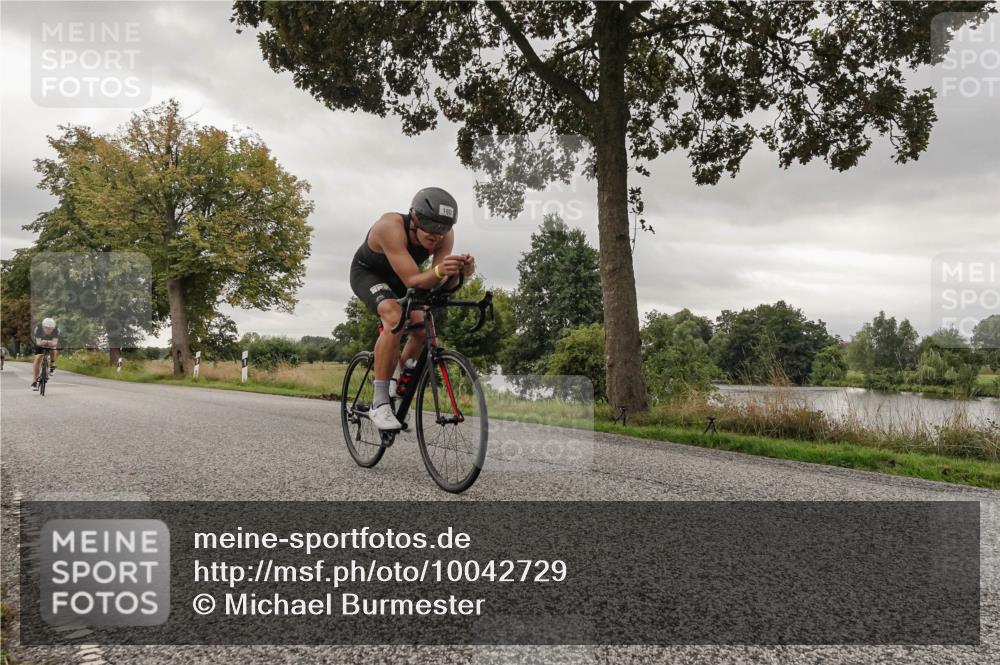 30.08.2026 - Elbe Triathlon Hamburg Michael Burmester http://msf.ph/oto/10042729 30.08.2026 09:15:05 Radfahren 180, 194, 273 meine-sportfotos.de