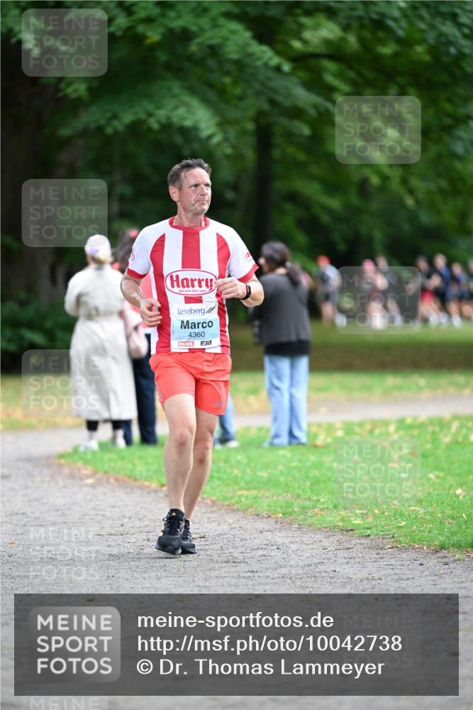 30.08.2026 - Blankeneser Heldenlauf Dr. Thomas Lammeyer http://msf.ph/oto/10042738 30.08.2026 11:18:24 Laufen 1688, 4360, 31 meine-sportfotos.de