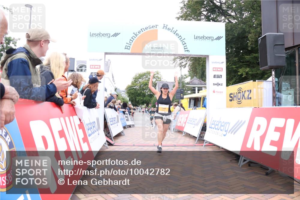 30.08.2026 - Blankeneser Heldenlauf Lena Gebhardt http://msf.ph/oto/10042782 30.08.2026 11:48:21 Ziel 2542, 2913 meine-sportfotos.de