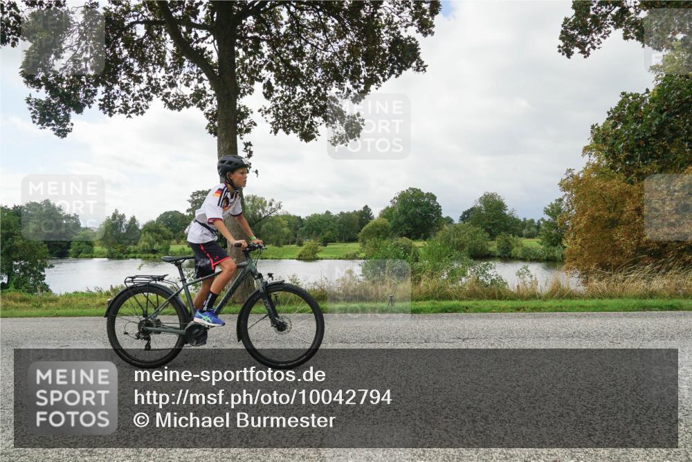 30.08.2026 - Elbe Triathlon Hamburg Michael Burmester http://msf.ph/oto/10042794 30.08.2026 13:01:40 Radfahren 1790 meine-sportfotos.de