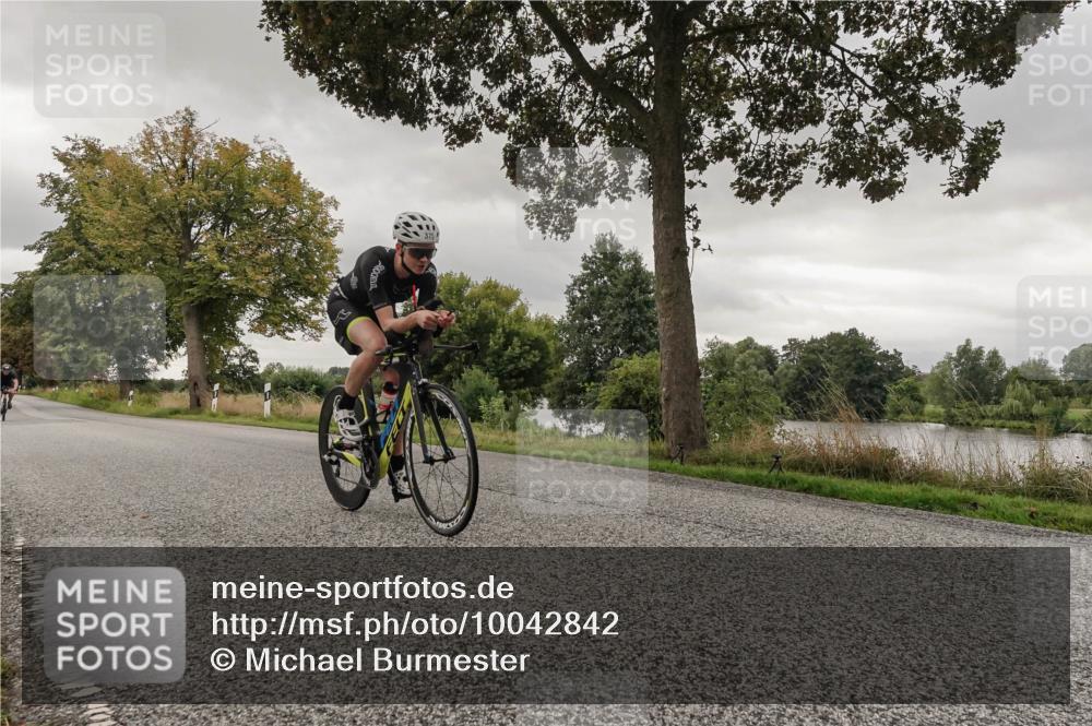 30.08.2026 - Elbe Triathlon Hamburg Michael Burmester http://msf.ph/oto/10042842 30.08.2026 09:15:40 Radfahren 263, 361, 375 meine-sportfotos.de
