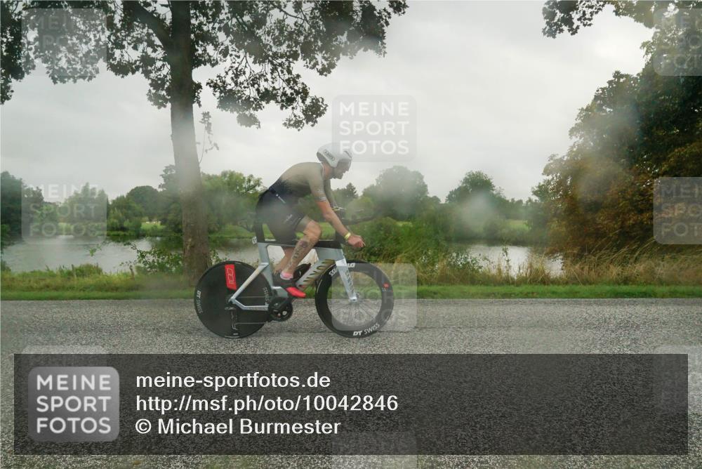 30.08.2026 - Elbe Triathlon Hamburg Michael Burmester http://msf.ph/oto/10042846 30.08.2026 08:56:14 Radfahren 219, 313, 326 meine-sportfotos.de