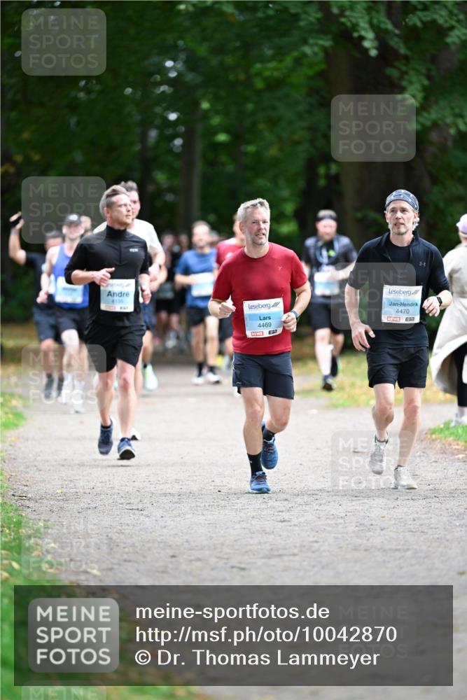 30.08.2026 - Blankeneser Heldenlauf Dr. Thomas Lammeyer http://msf.ph/oto/10042870 30.08.2026 11:18:39 Laufen 4469, 4470 meine-sportfotos.de