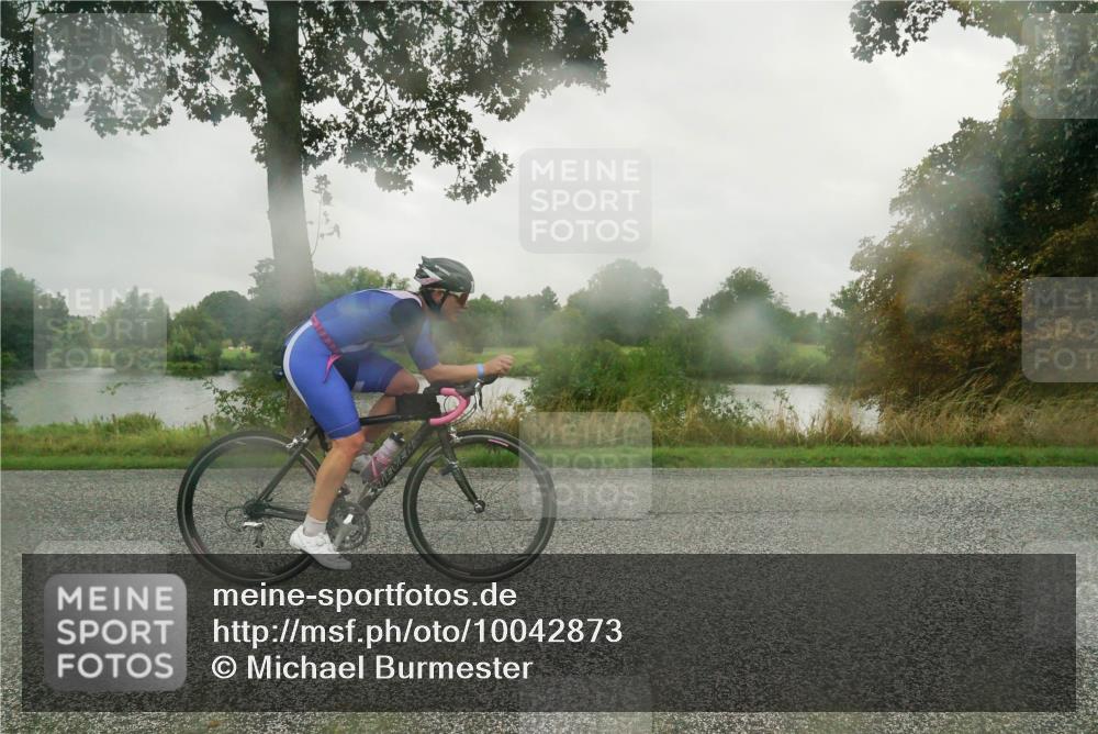 30.08.2026 - Elbe Triathlon Hamburg Michael Burmester http://msf.ph/oto/10042873 30.08.2026 08:56:36 Radfahren 290 meine-sportfotos.de