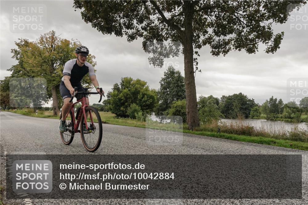 30.08.2026 - Elbe Triathlon Hamburg Michael Burmester http://msf.ph/oto/10042884 30.08.2026 09:15:51 Radfahren 200, 445, 501 meine-sportfotos.de