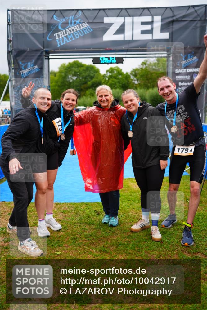 30.08.2026 - Elbe Triathlon Hamburg LAZAROV Photography http://msf.ph/oto/10042917 30.08.2026 16:31:59 Ziel  meine-sportfotos.de