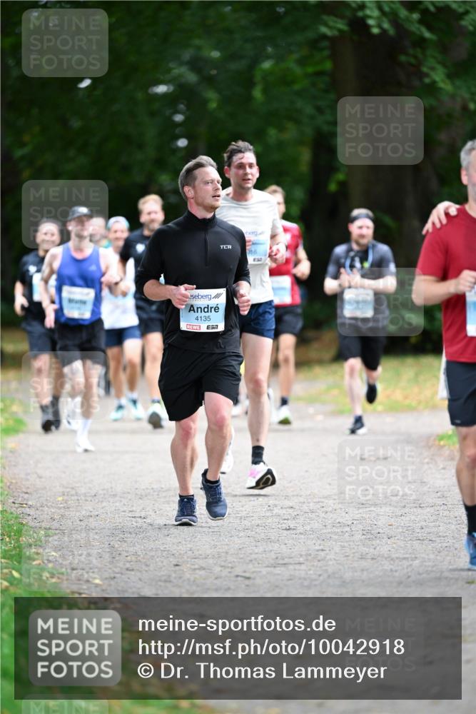30.08.2026 - Blankeneser Heldenlauf Dr. Thomas Lammeyer http://msf.ph/oto/10042918 30.08.2026 11:18:41 Laufen 4135, 016 meine-sportfotos.de