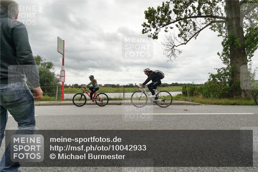 30.08.2026 - Elbe Triathlon Hamburg Michael Burmester http://msf.ph/oto/10042933 30.08.2026 13:39:45 Radfahren  meine-sportfotos.de