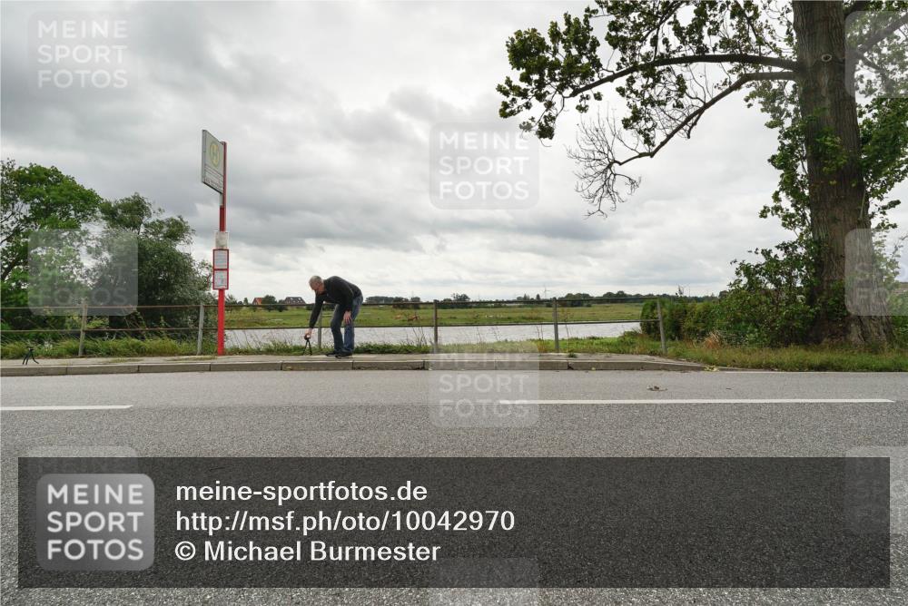 30.08.2026 - Elbe Triathlon Hamburg Michael Burmester http://msf.ph/oto/10042970 30.08.2026 13:39:52 Radfahren  meine-sportfotos.de