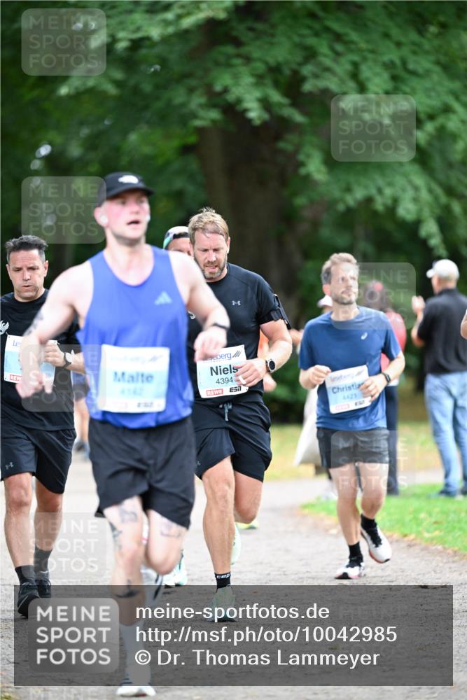 30.08.2026 - Blankeneser Heldenlauf Dr. Thomas Lammeyer http://msf.ph/oto/10042985 30.08.2026 11:18:46 Laufen 4142, 4394, 4421 meine-sportfotos.de