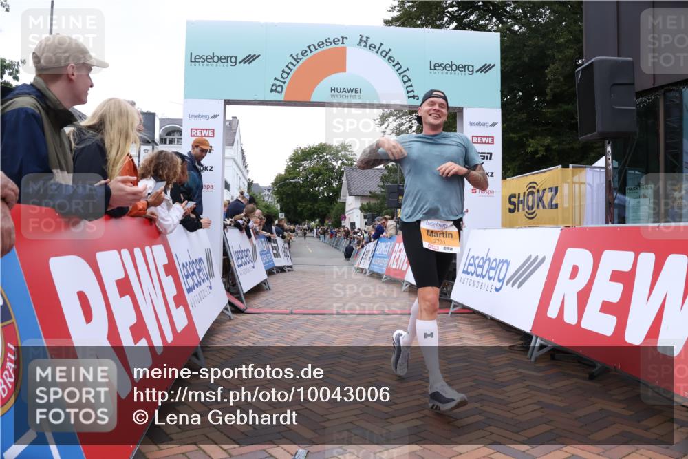30.08.2026 - Blankeneser Heldenlauf Lena Gebhardt http://msf.ph/oto/10043006 30.08.2026 11:48:38 Ziel 2175, 2731 meine-sportfotos.de