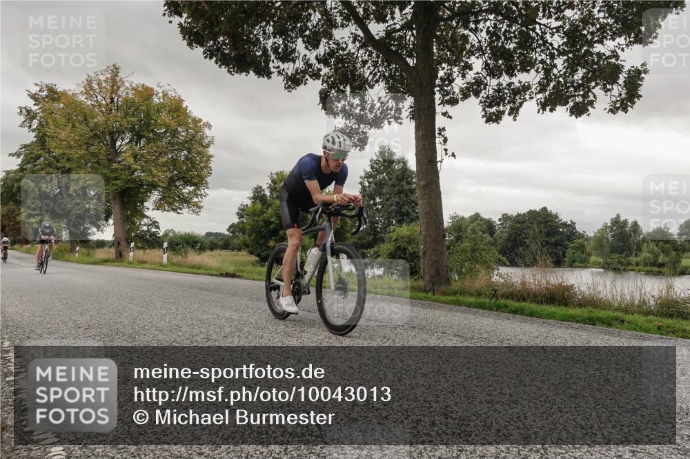 30.08.2026 - Elbe Triathlon Hamburg Michael Burmester http://msf.ph/oto/10043013 30.08.2026 09:16:41 Radfahren 217, 231, 247, 327, 384, 391, 637, 641 meine-sportfotos.de