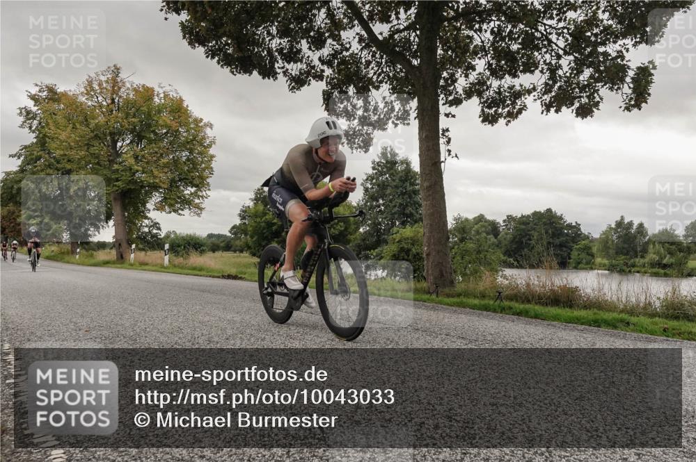 30.08.2026 - Elbe Triathlon Hamburg Michael Burmester http://msf.ph/oto/10043033 30.08.2026 09:16:44 Radfahren 217, 247, 384, 391, 431, 637, 641 meine-sportfotos.de