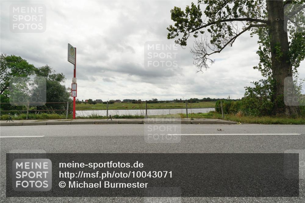 30.08.2026 - Elbe Triathlon Hamburg Michael Burmester http://msf.ph/oto/10043071 30.08.2026 13:41:45 Radfahren  meine-sportfotos.de
