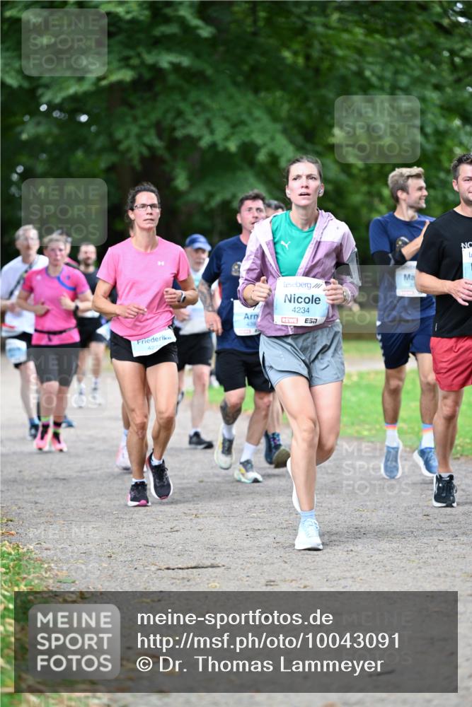 30.08.2026 - Blankeneser Heldenlauf Dr. Thomas Lammeyer http://msf.ph/oto/10043091 30.08.2026 11:18:54 Laufen 427, 4234, 57, 439 meine-sportfotos.de
