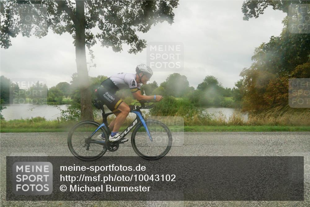 30.08.2026 - Elbe Triathlon Hamburg Michael Burmester http://msf.ph/oto/10043102 30.08.2026 08:59:16 Radfahren 223, 271, 318, 361 meine-sportfotos.de