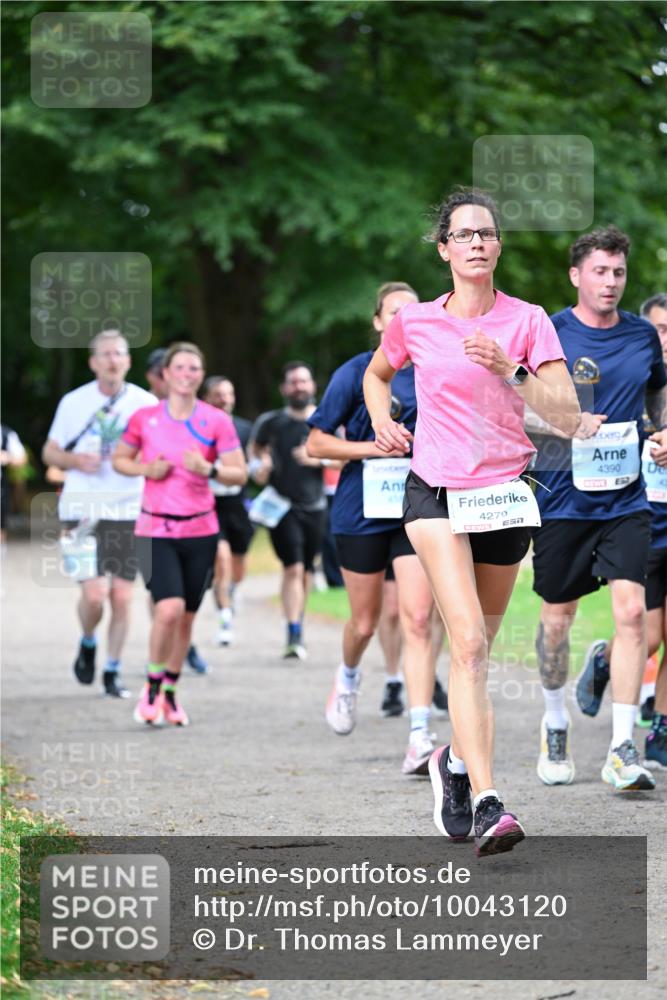 30.08.2026 - Blankeneser Heldenlauf Dr. Thomas Lammeyer http://msf.ph/oto/10043120 30.08.2026 11:18:55 Laufen 4270, 4390 meine-sportfotos.de